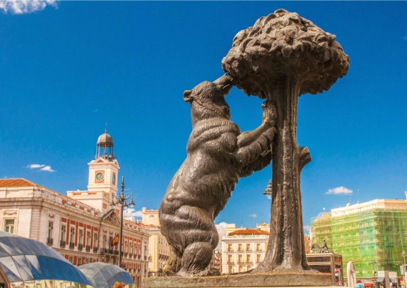 El Oso y el Madroño